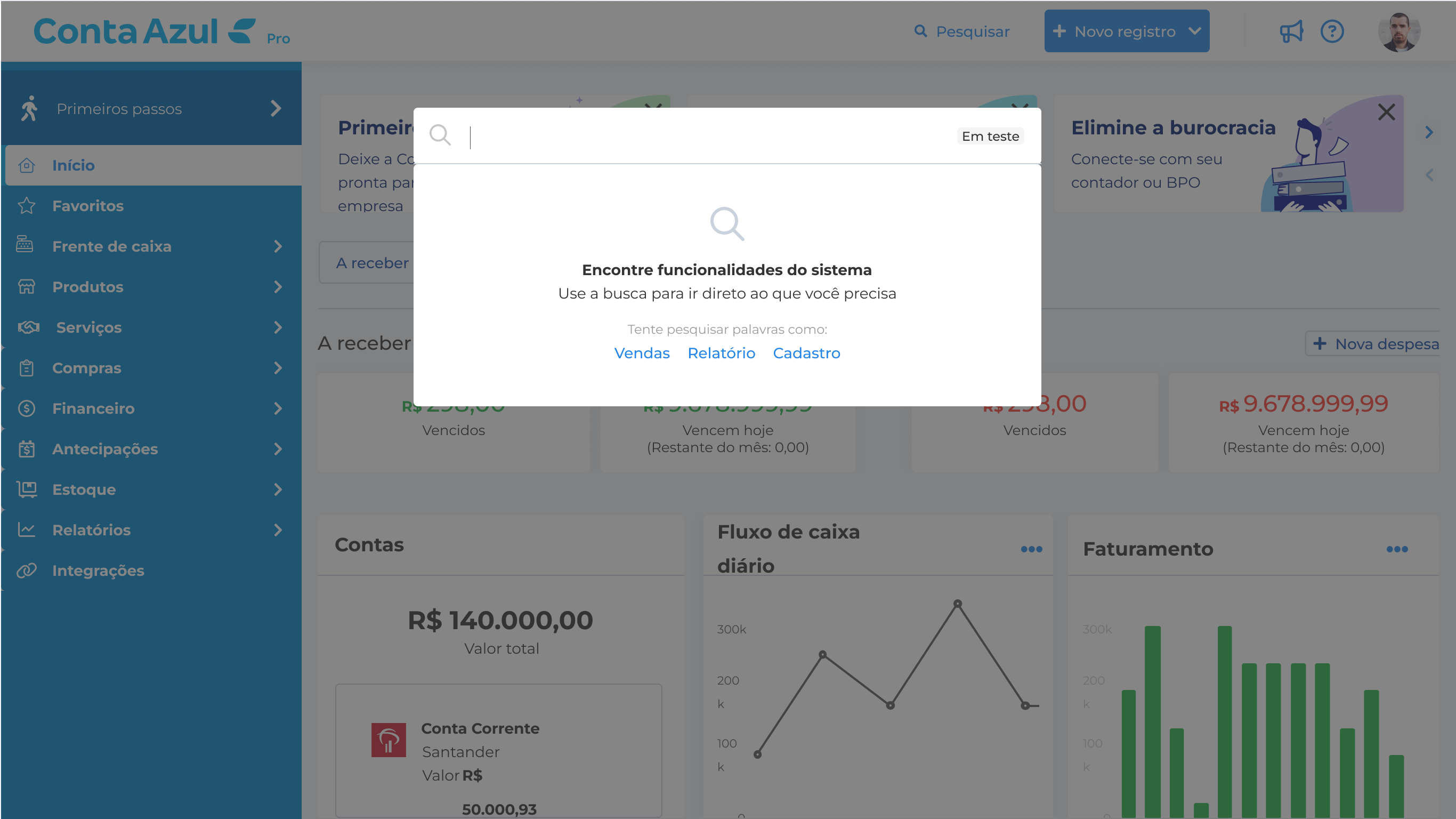 Componente de busca global com resultados categorizados por tipo